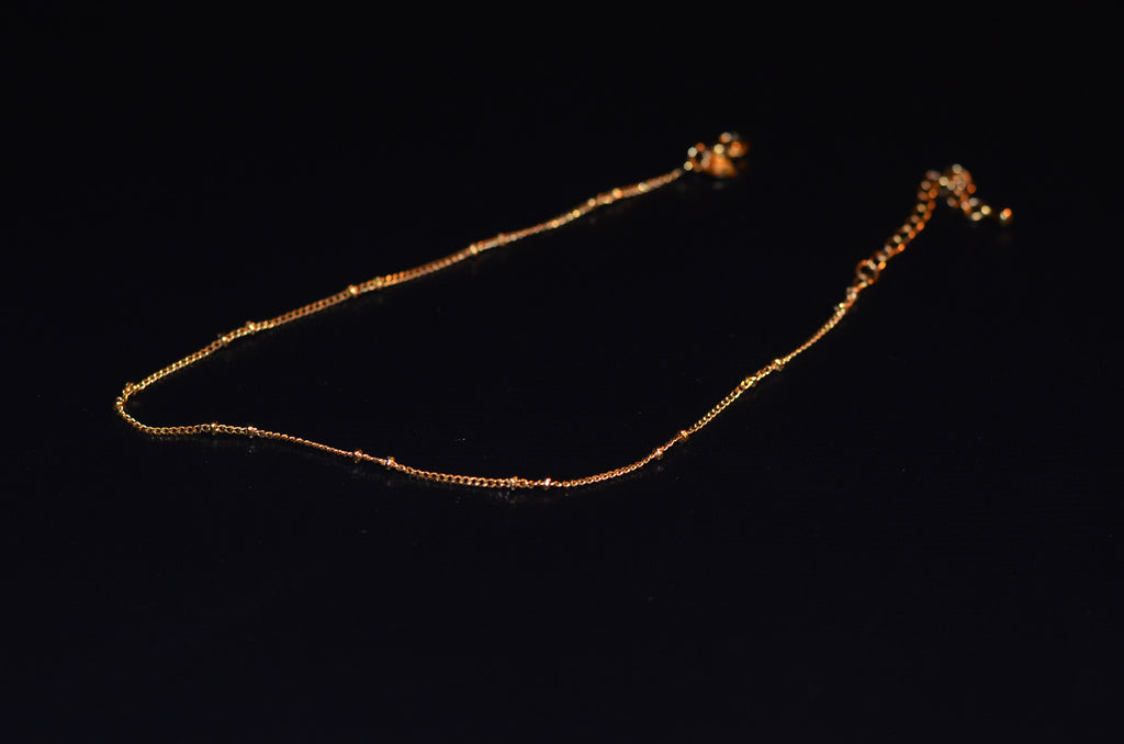 Simple gold anklet