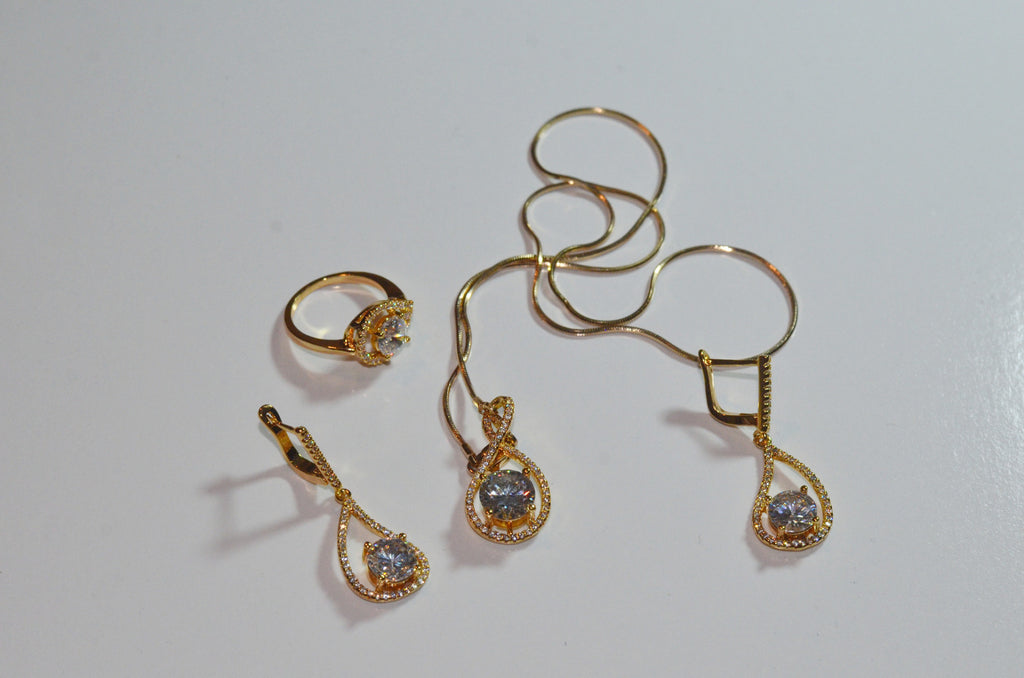 Rose gold necklace set