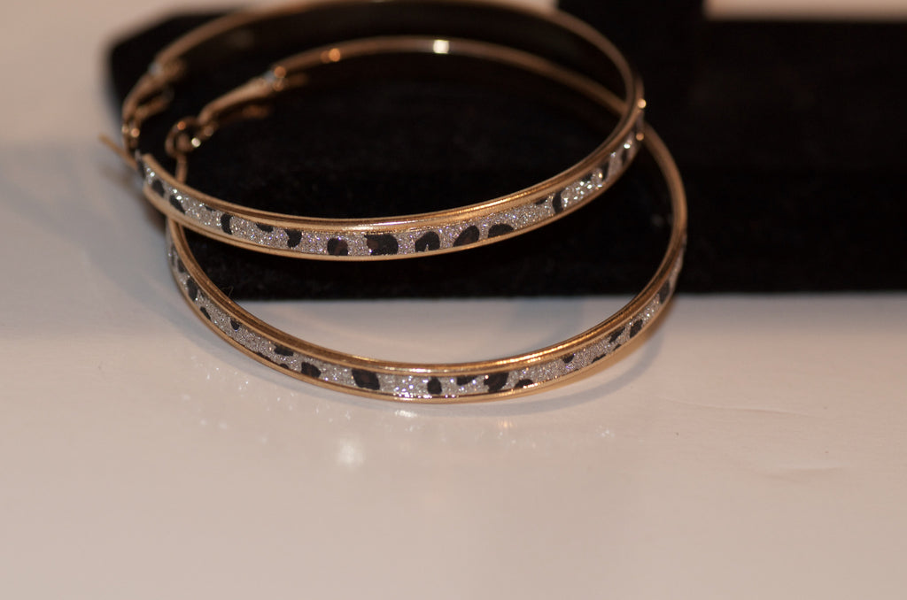 Leopard hoop earring
