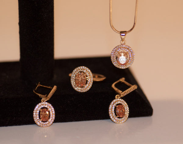 Champagne Necklace set