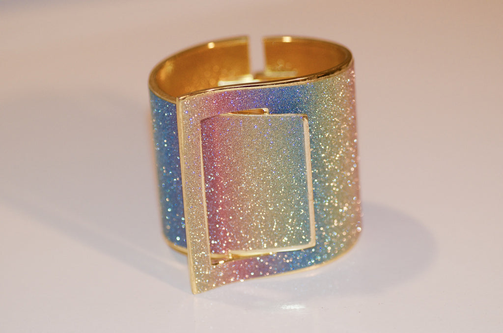 Alice-Rainbow cuff