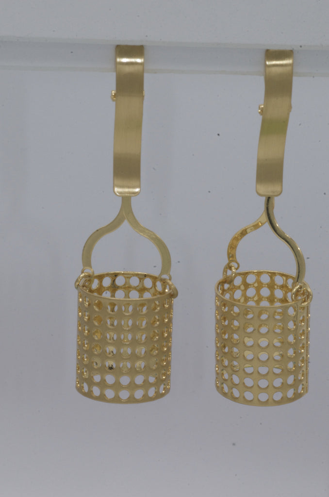 Eke basket earring