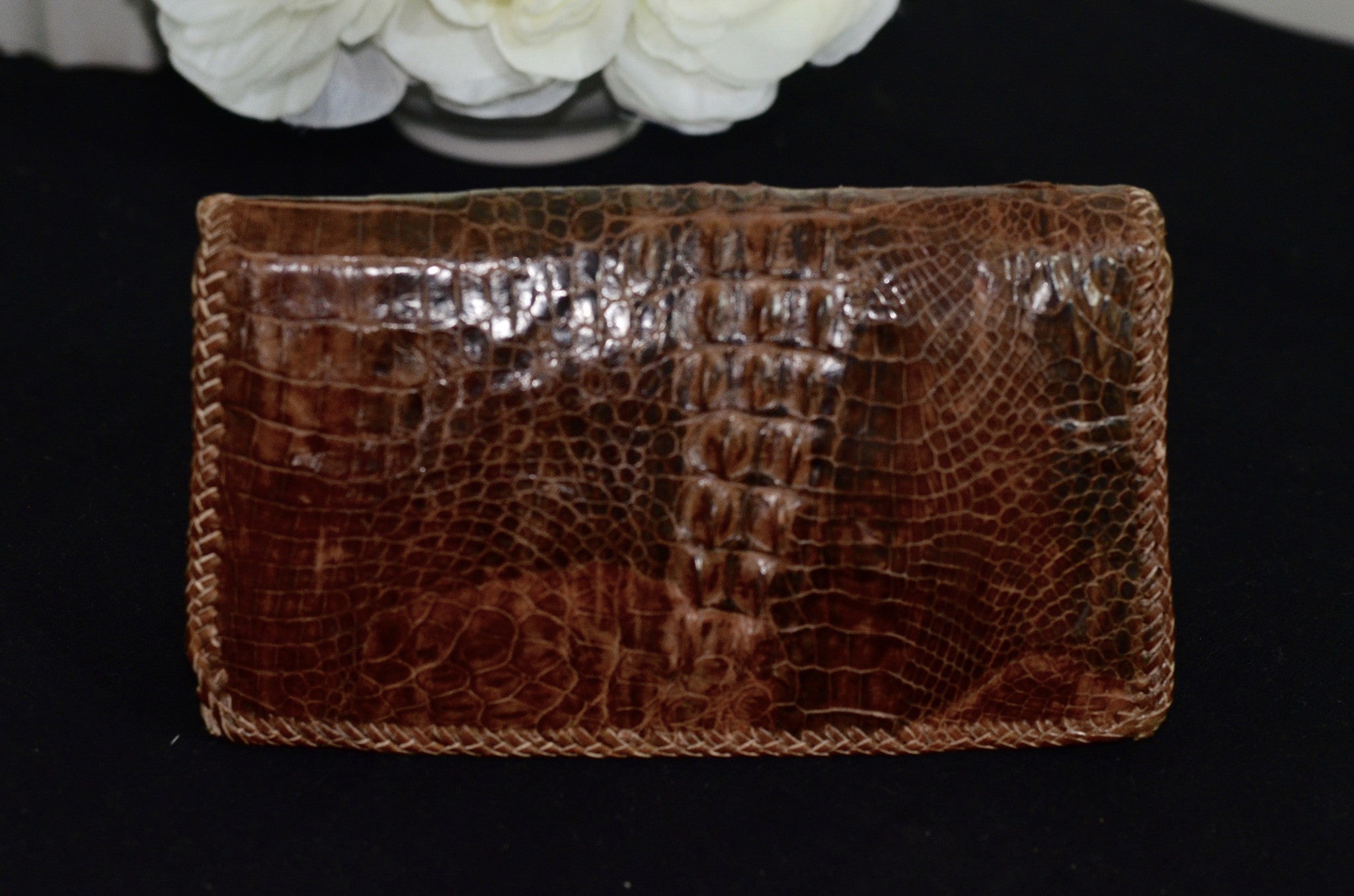 Kathy Ireland Oversize Faux Alligator Skin Style Purse, 100% Vinyl With  Metal Hardware Accents, Overall Still Good Condition, 16