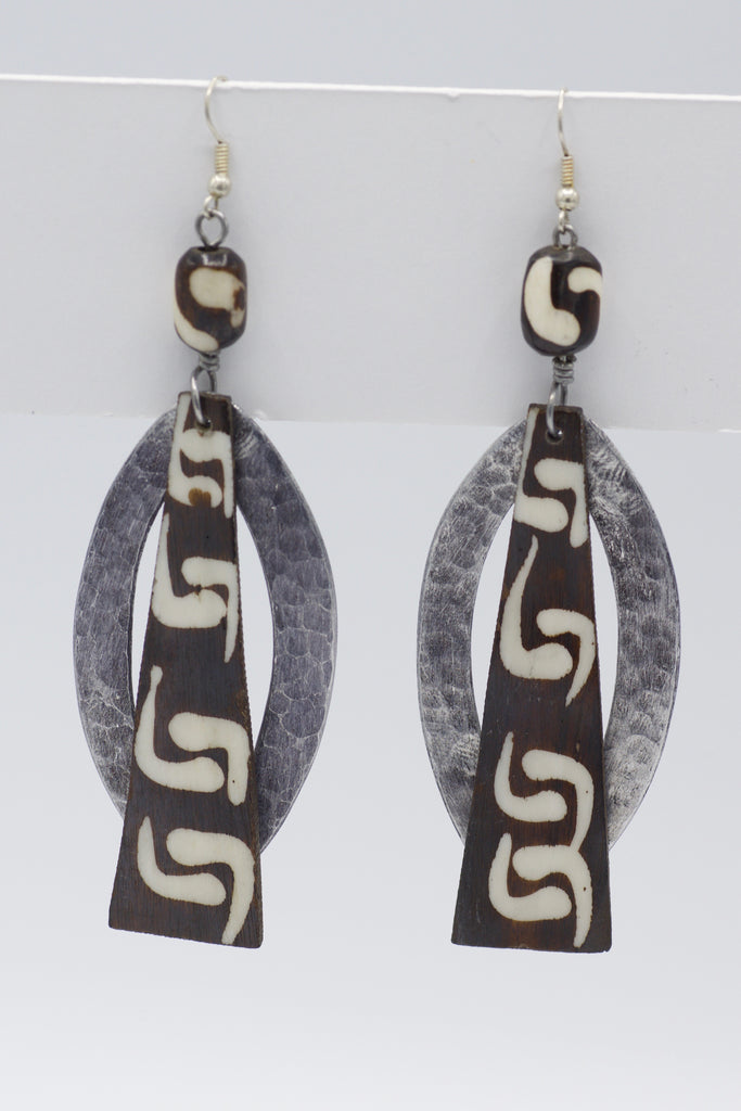 Kenyani drop earrings