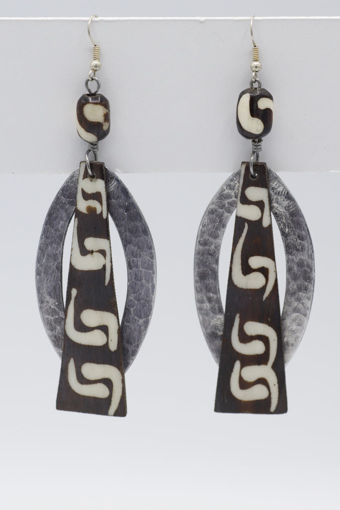Kenyani drop earrings