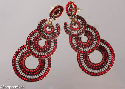 Beaded red drop earring